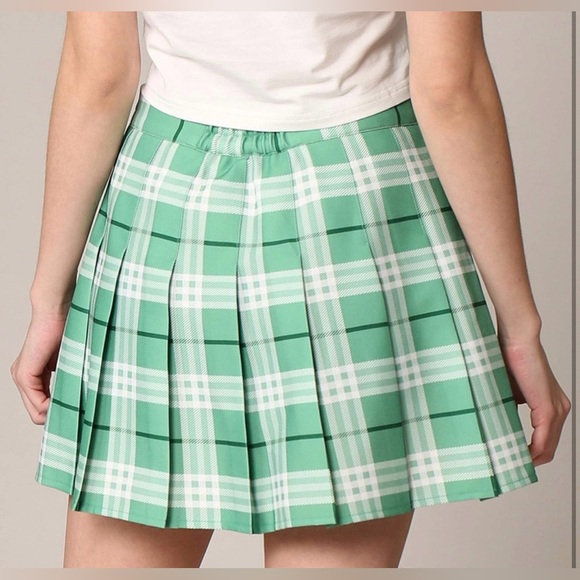 Mini Plaid School Uniform Pleated Skater Tennis Skirt with Lining Shorts - Picture 3 of 5
